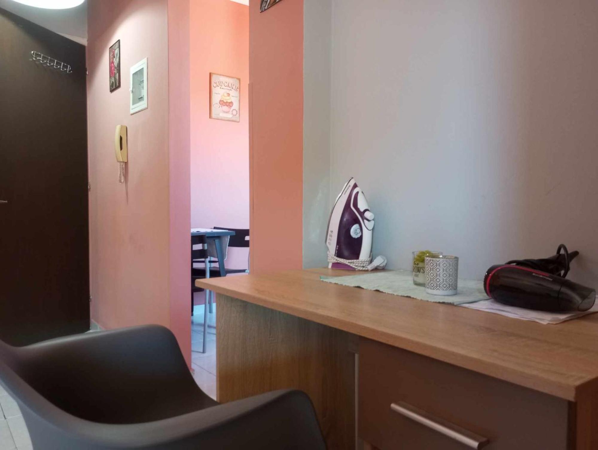 Cozy Studio Flat 1 Bedroom-Very Central Location Митилини Экстерьер фото